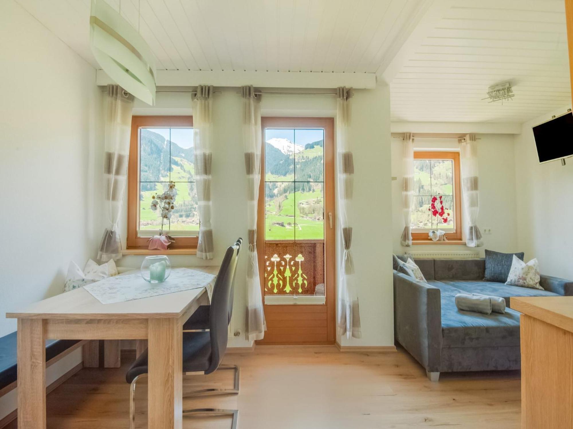 Apartment With Panoramic View Рамзау им Цилертал Екстериор снимка