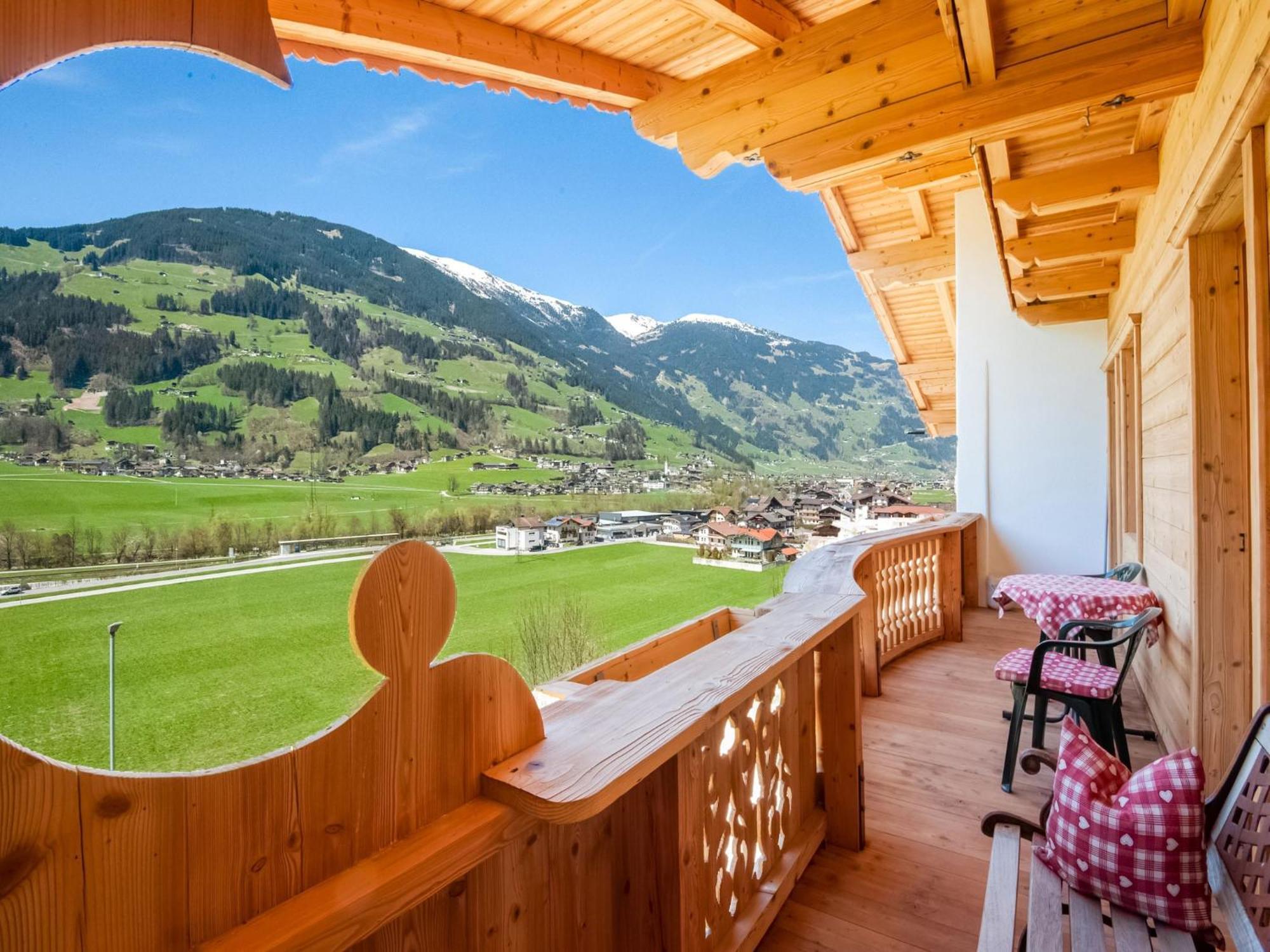Apartment With Panoramic View Рамзау им Цилертал Екстериор снимка